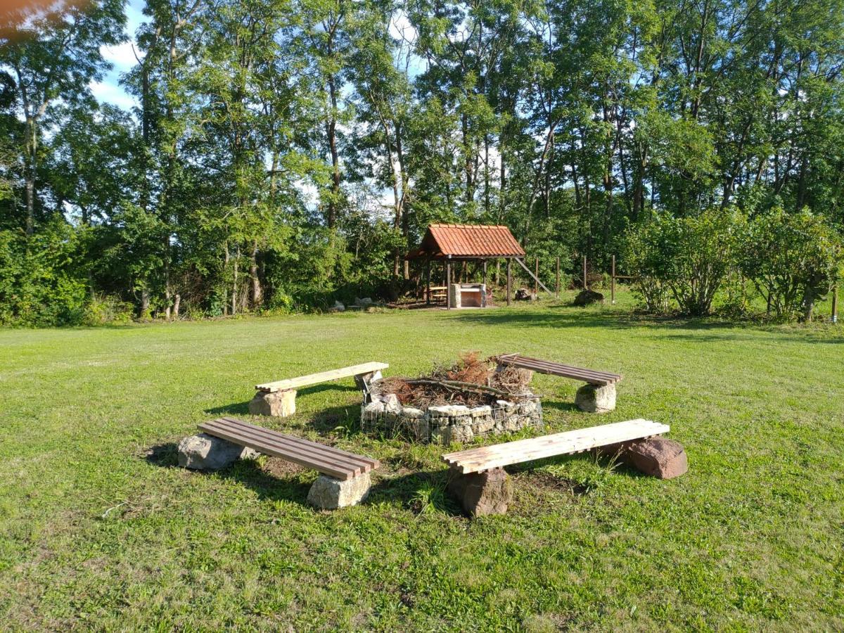 Haus Ringgau - Urlaub, Gemeinschaft Und Erlebnis Im Herzen Von Deutschland Herleshausen Luaran gambar